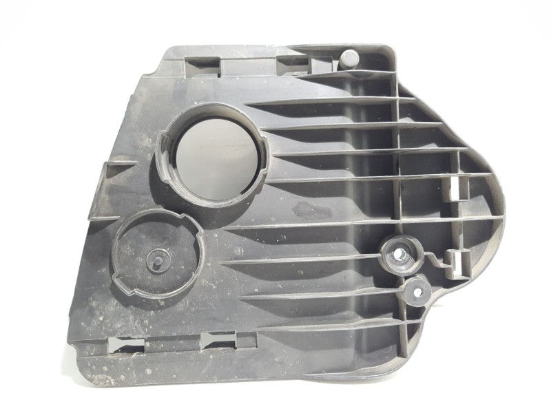 Recambio de moldura para peugeot 308 referencia OEM IAM 9680607780  