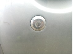 Recambio de bombin puerta delantera derecha para peugeot 206 berlina referencia OEM IAM 131897  