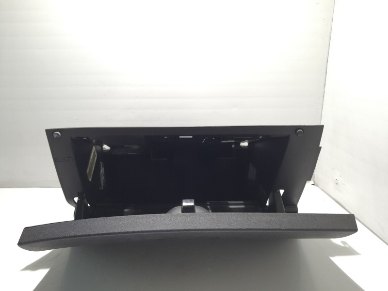 Recambio de guantera para peugeot 308 referencia OEM IAM   