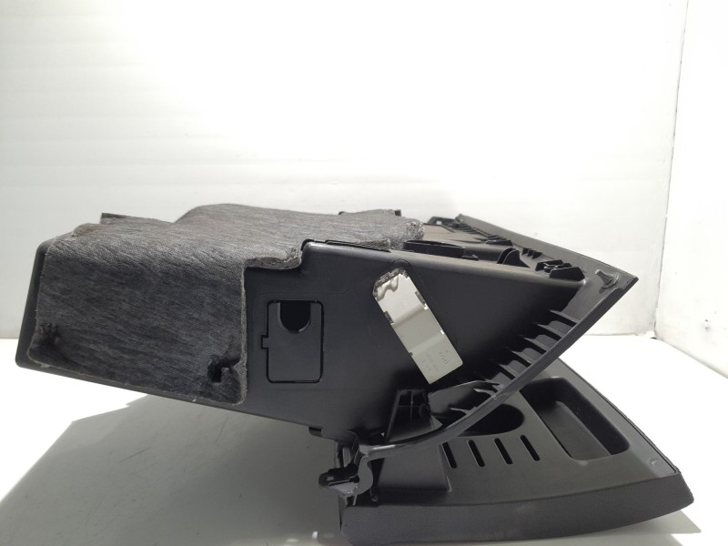 Recambio de guantera para peugeot 308 referencia OEM IAM   