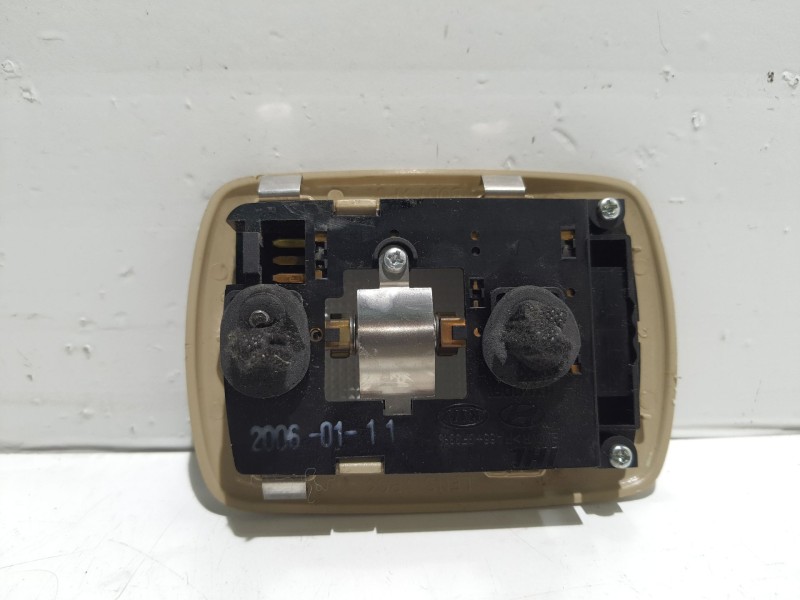 Recambio de luz interior para hyundai santa fe cm referencia OEM IAM 926202E0  