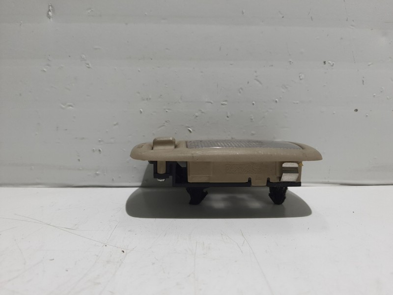 Recambio de luz interior para hyundai santa fe cm referencia OEM IAM 926202E0  
