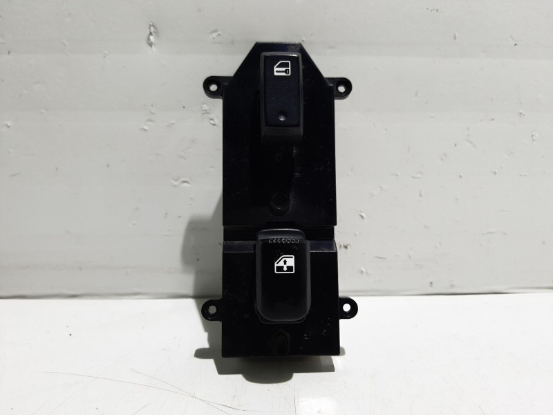 Recambio de mando elevalunas delantero derecho para hyundai santa fe cm referencia OEM IAM 935752B000  