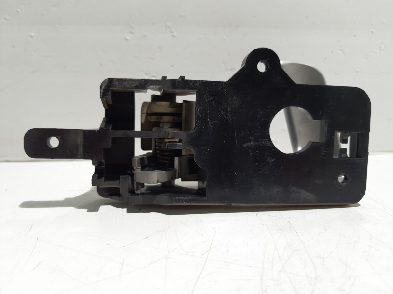 Recambio de maneta interior delantera izquierda para hyundai santa fe cm referencia OEM IAM 826102B010J9  