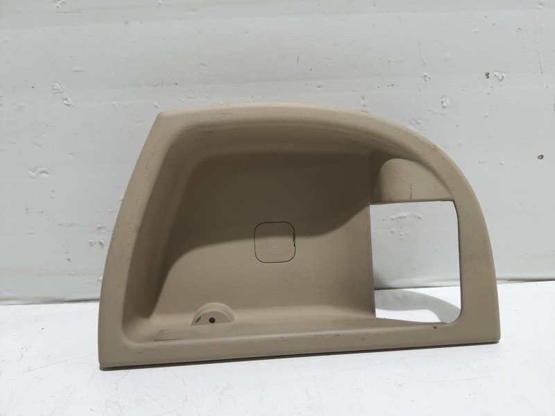 Recambio de embellecedor para hyundai santa fe cm referencia OEM IAM 836112B000  