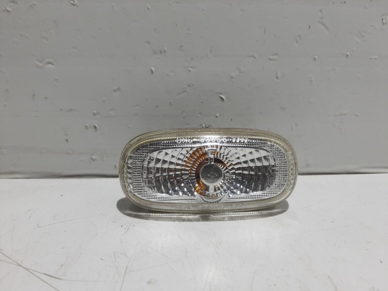 Recambio de piloto lateral izquierdo para hyundai santa fe cm referencia OEM IAM 923033K000  