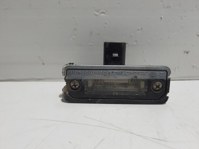 Recambio de piloto matricula para volkswagen polo (9n1) referencia OEM IAM   