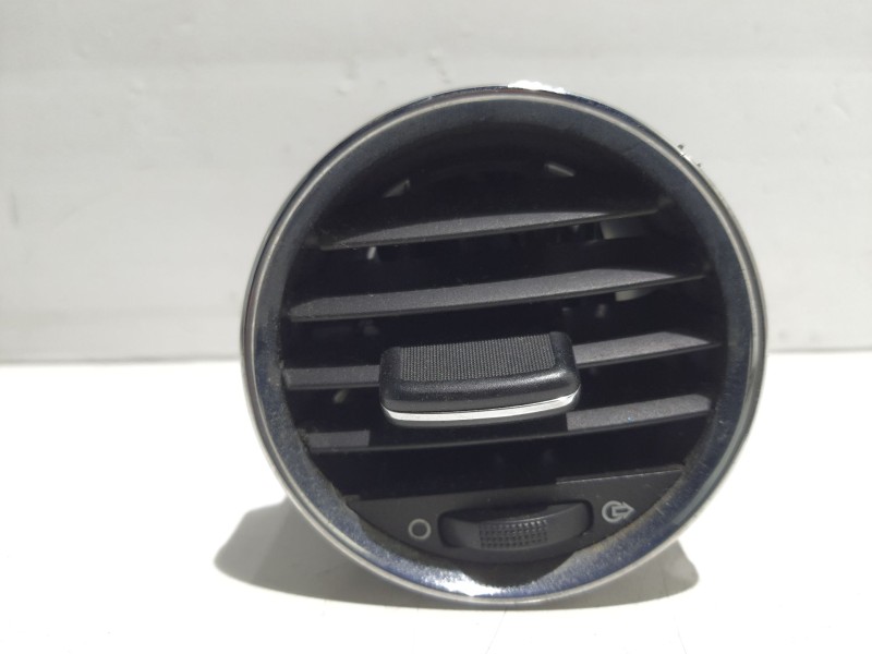 Recambio de aireador calefaccion para peugeot 308 referencia OEM IAM 9658515377  