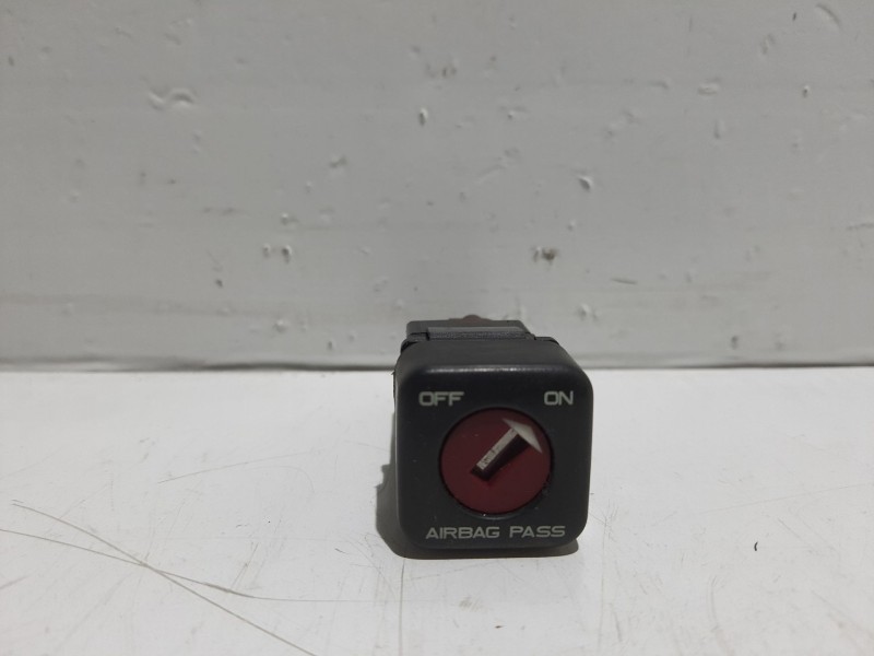 Recambio de interruptor para peugeot 308 referencia OEM IAM 96413912XT 231595 