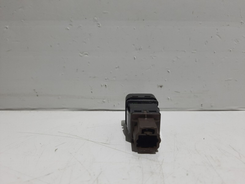 Recambio de interruptor para peugeot 308 referencia OEM IAM 96413912XT 231595 