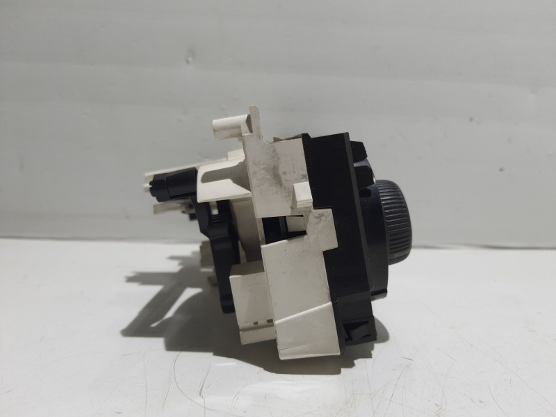 Recambio de mando calefaccion / aire acondicionado para peugeot 308 referencia OEM IAM T1000220K  