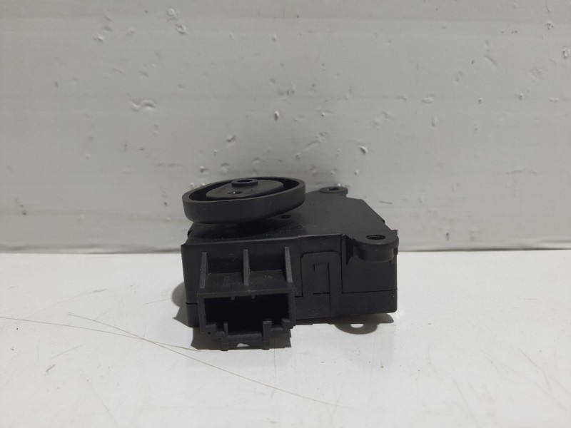 Recambio de motor apertura trampillas climatizador para peugeot 308 referencia OEM IAM T1000467T  