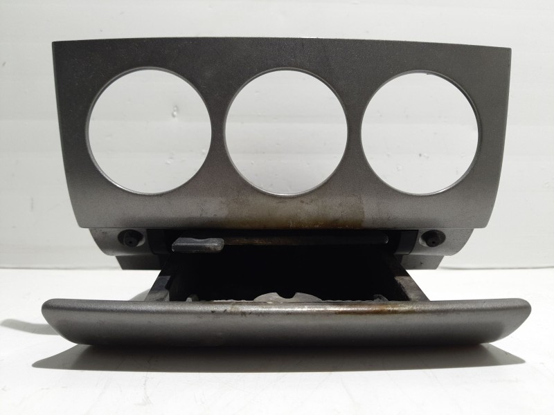 Recambio de cenicero para peugeot 308 referencia OEM IAM 9658691077  