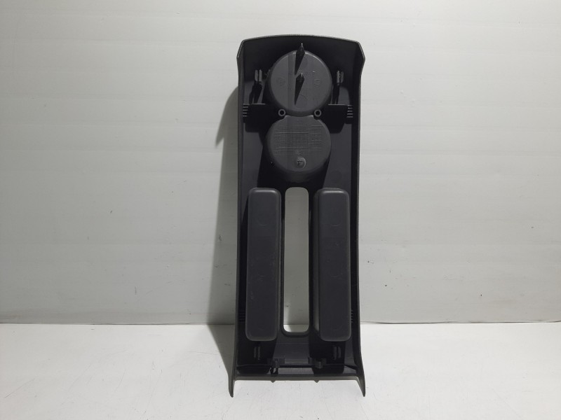 Recambio de consola central para volkswagen polo (9n1) referencia OEM IAM 6Q0863319H  