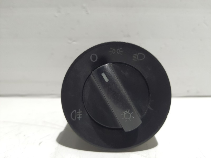 Recambio de mando luces para volkswagen polo (9n1) referencia OEM IAM 6Q0941531B  