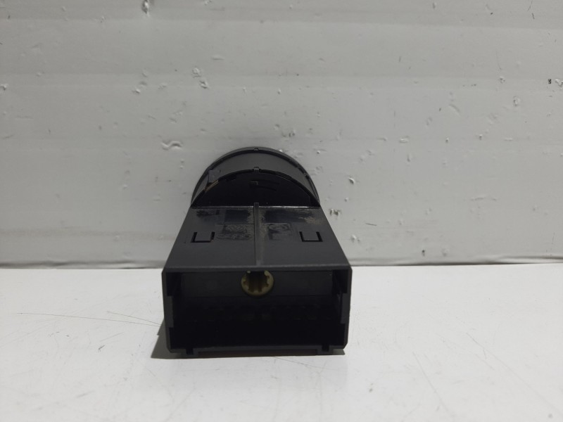 Recambio de mando luces para volkswagen polo (9n1) referencia OEM IAM 6Q0941531B  