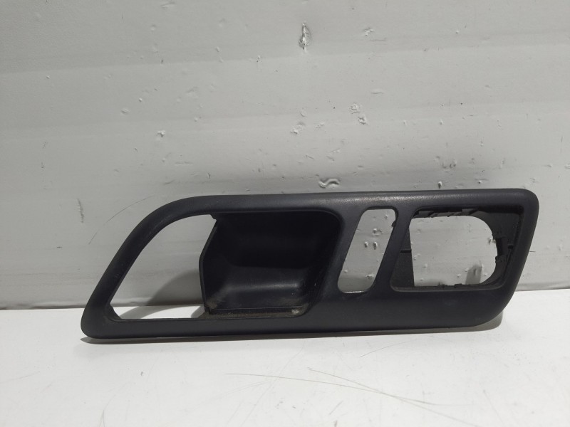 Recambio de moldura para volkswagen polo (9n1) referencia OEM IAM 6Q1837247G  