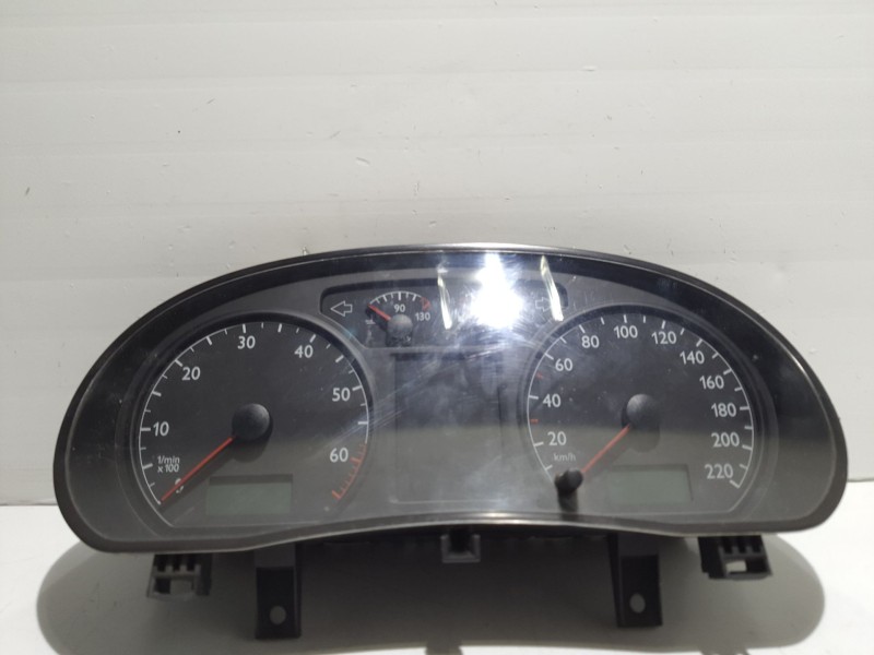 Recambio de cuadro instrumentos para volkswagen polo (9n1) referencia OEM IAM 6Q0920800 10080400273 110080124001A