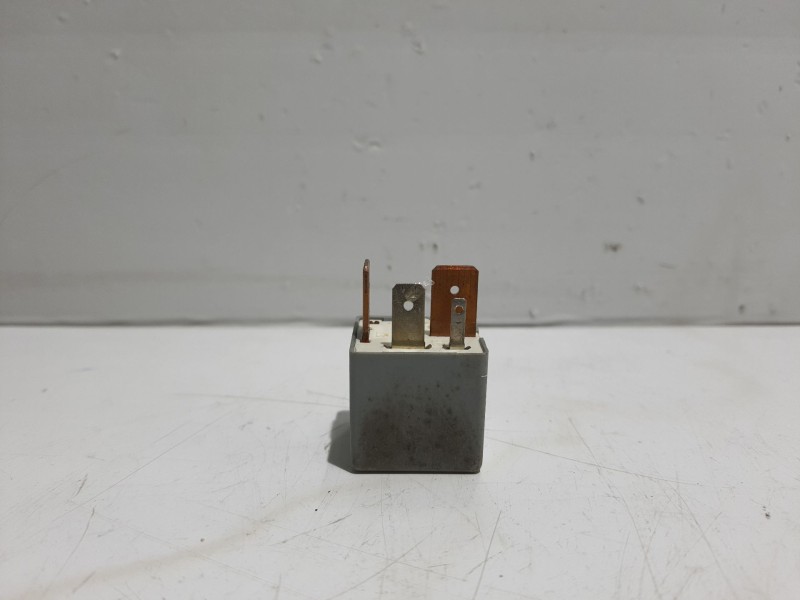 Recambio de rele para volkswagen polo (9n1) referencia OEM IAM 191906383C 22204004 167