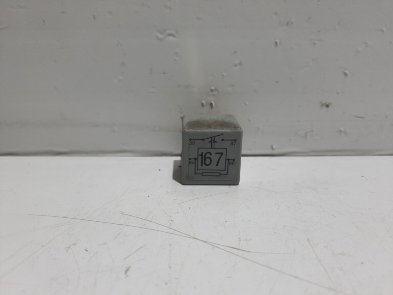 Recambio de rele para volkswagen polo (9n1) referencia OEM IAM 191906383C 22204004 167