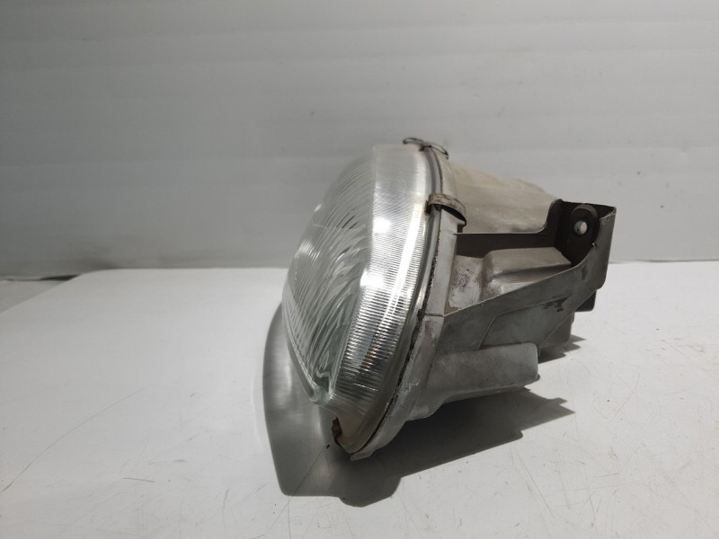 Recambio de faro derecho para hyundai lantra berlina (rd) 1.6 cat referencia OEM IAM   