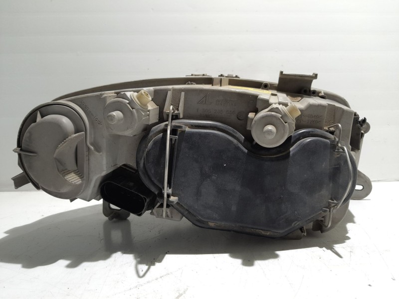 Recambio de faro izquierdo para alfa romeo 147 (190) referencia OEM IAM   