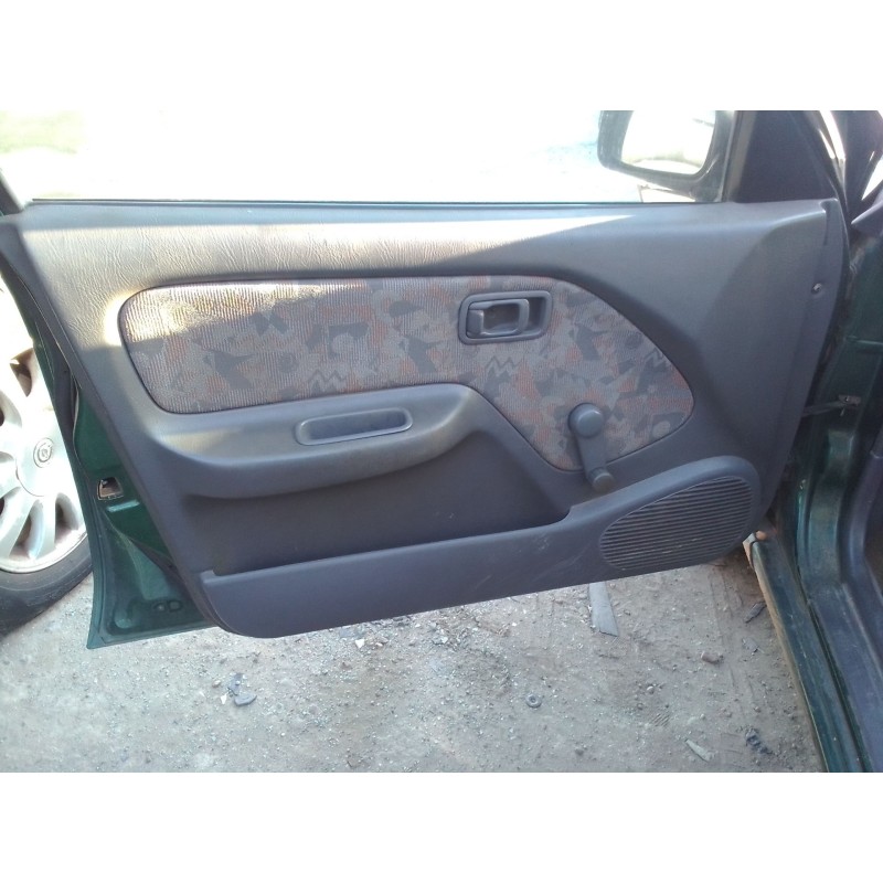 nissan almera (n15) del año 1998