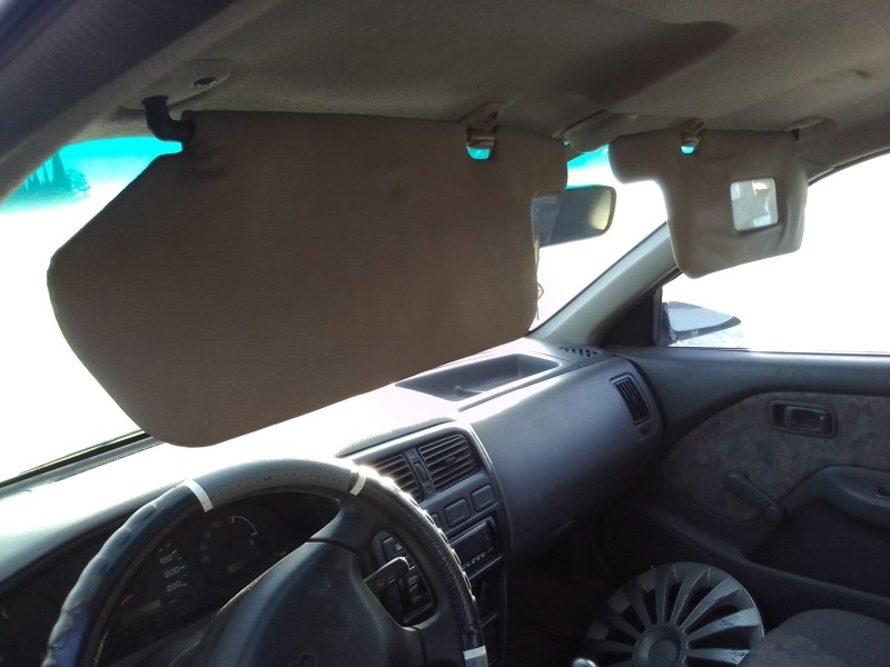 nissan almera (n15) del año 1998