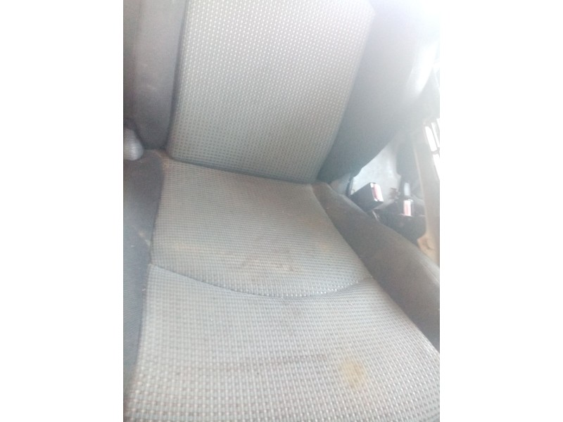 Recambio de asiento delantero derecho para peugeot 206 berlina referencia OEM IAM 0  