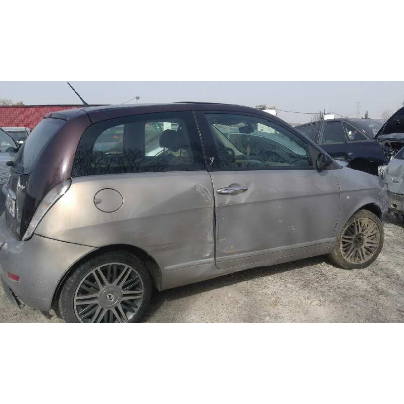 lancia ypsilon (101) 1.3 multijet 16v platino (66kw) (10.2006)   |   10.06 - 12.10 | 2006 - 2010 | 90 cv / 66 kw del año 2006