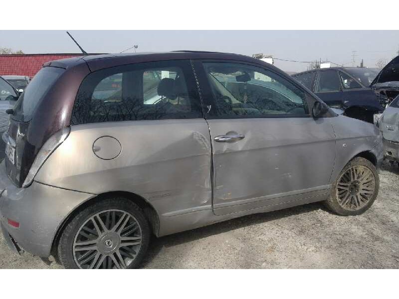 lancia ypsilon (101) 1.3 multijet 16v platino (66kw) (10.2006)   |   10.06 - 12.10 | 2006 - 2010 | 90 cv / 66 kw del año 2006