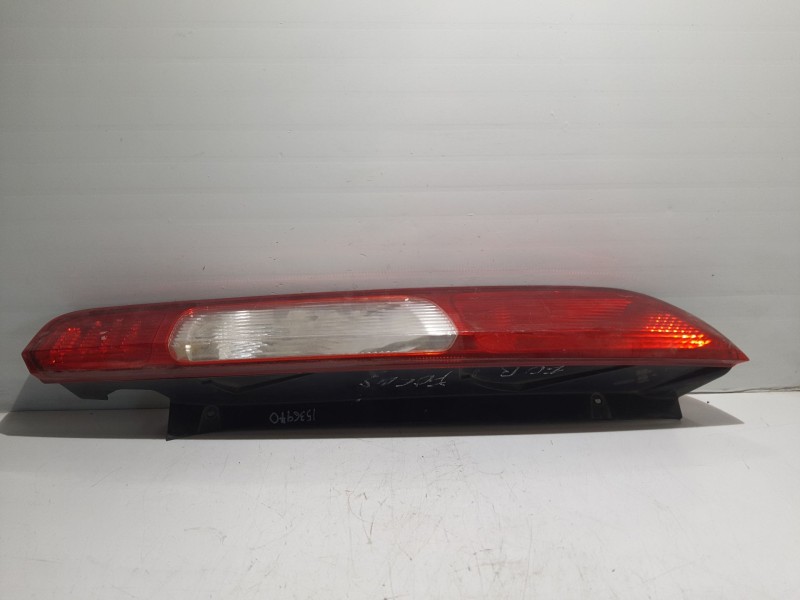 Recambio de piloto trasero derecho para ford focus berlina (cap) referencia OEM IAM   