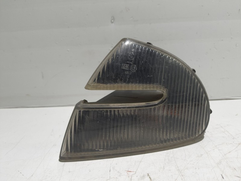 Recambio de piloto delantero derecho para alfa romeo 147 (190) referencia OEM IAM 46756280  