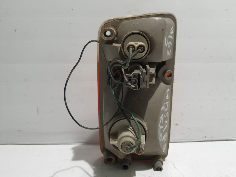 Recambio de piloto delantero izquierdo para nissan patrol gr (y60) 2.8 turbodiesel referencia OEM IAM B612501J00  