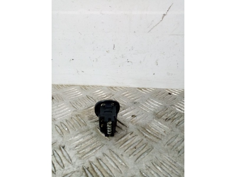 Recambio de maneta elevalunas delantera derecha para peugeot 406 berlina (s1/s2) referencia OEM IAM 0  