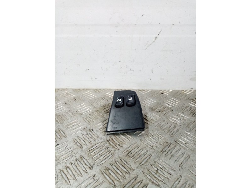 Recambio de maneta elevalunas delantera izquierda para peugeot 406 berlina (s1/s2) referencia OEM IAM 0  