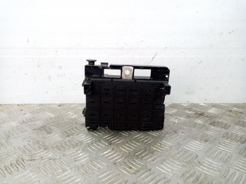 Recambio de caja bsm para peugeot 206 berlina referencia OEM IAM 9657608780  