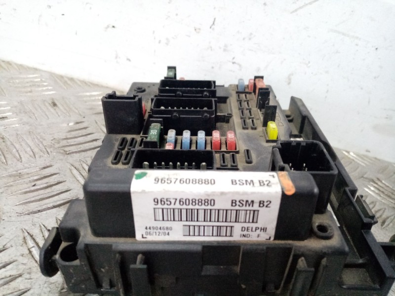 Recambio de caja bsm para peugeot 206 berlina referencia OEM IAM 9657608780  