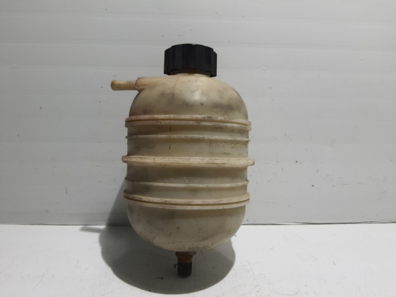 Recambio de deposito expansion para peugeot 206 berlina referencia OEM IAM 9626378480  