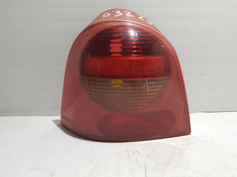 Recambio de piloto trasero izquierdo para renault twingo (co6) referencia OEM IAM   