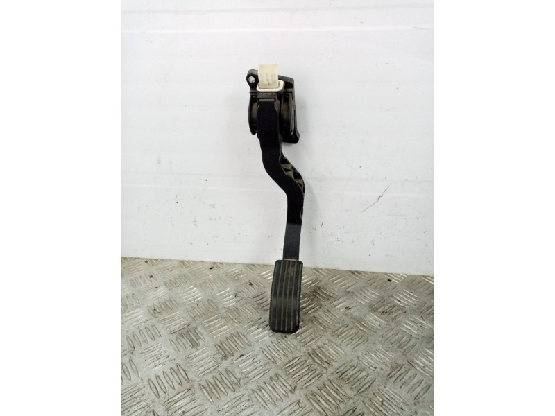 Recambio de potenciometro pedal para peugeot 206 berlina referencia OEM IAM 0  