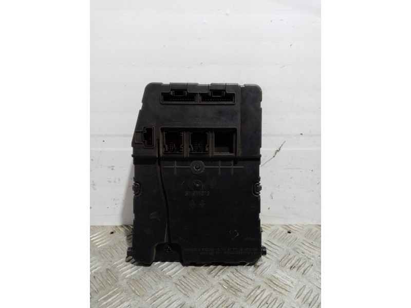 Recambio de centralita inmovilizador para renault scenic ii referencia OEM IAM   