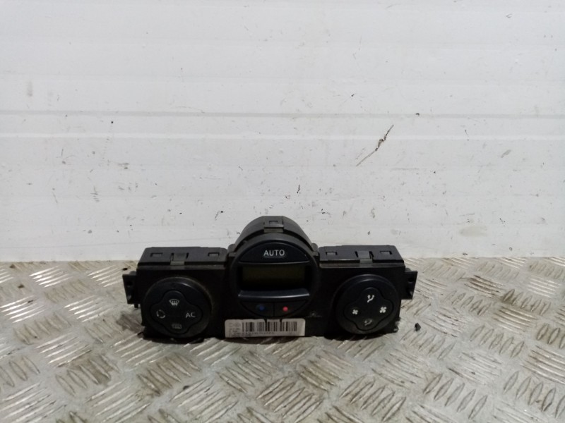 Recambio de mando climatizador para renault scenic ii referencia OEM IAM 0  