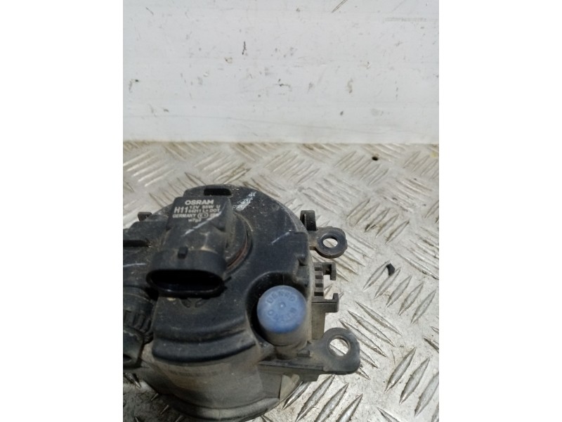 Recambio de faro antiniebla derecho para renault scenic ii referencia OEM IAM 0  