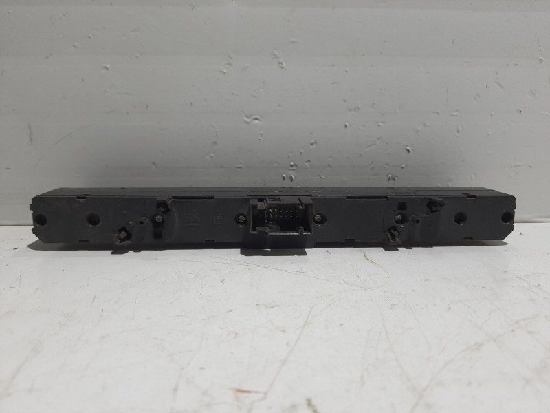 Recambio de warning para opel astra h berlina enjoy referencia OEM IAM 660332  