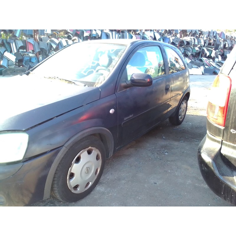 opel corsa c del año 2001