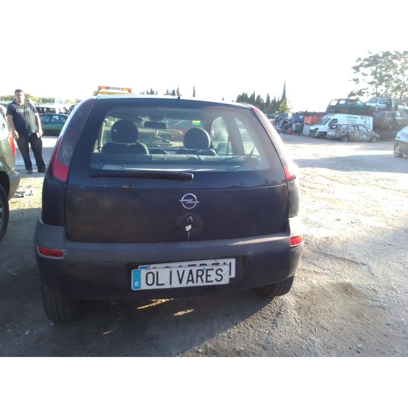opel corsa c del año 2001