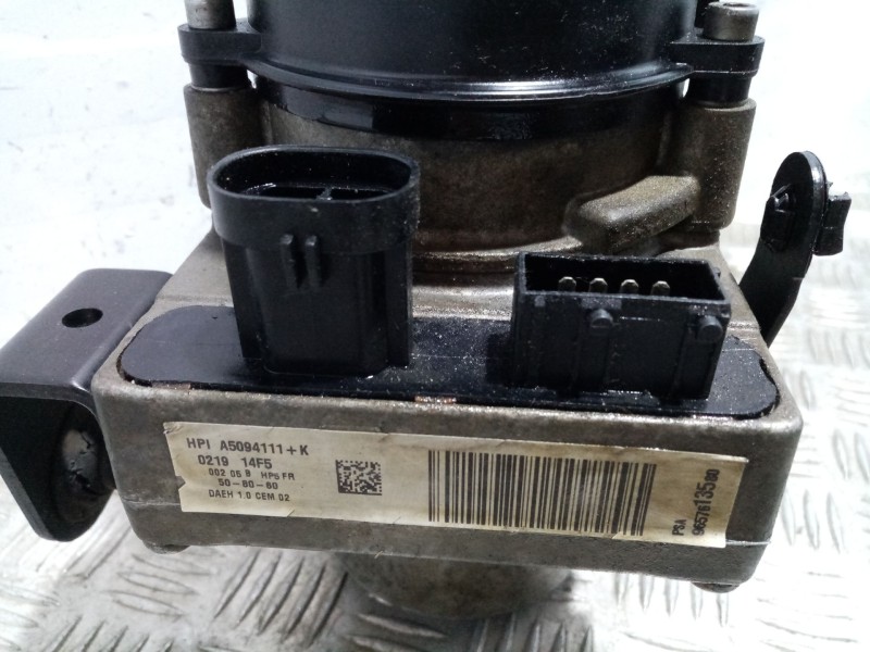 Recambio de bomba direccion para citroen c4 berlina referencia OEM IAM 0  