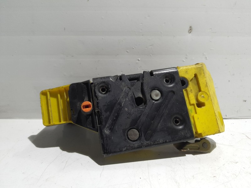 Recambio de cerradura puerta trasera derecha para volvo s80 berlina 2.5 d referencia OEM IAM B6284T  