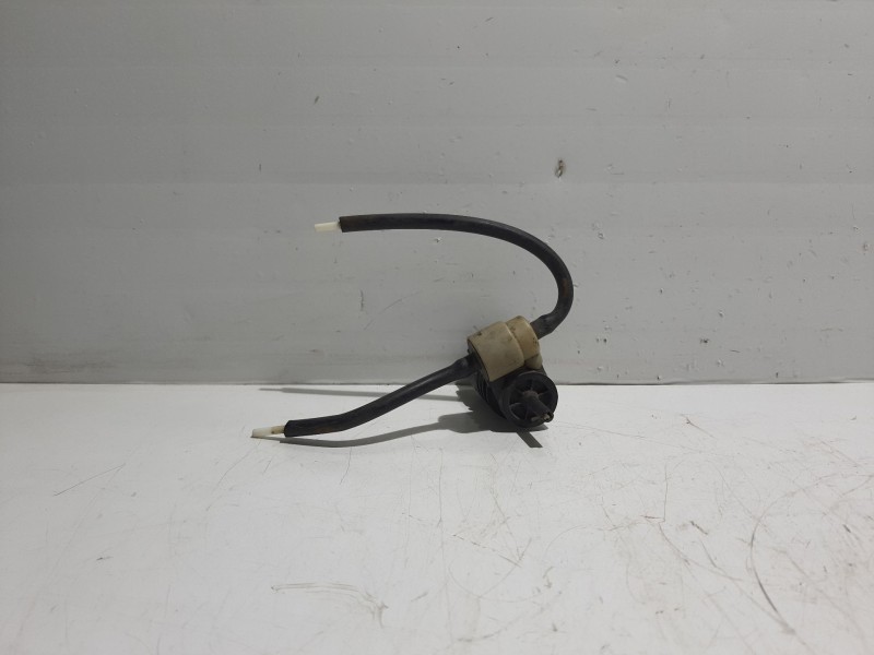 Recambio de bomba limpia para seat ibiza (6k) básico referencia OEM IAM   